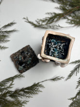 Cargar imagen en el visor de la galería, Casita Sahumadora - El Nido Purificador